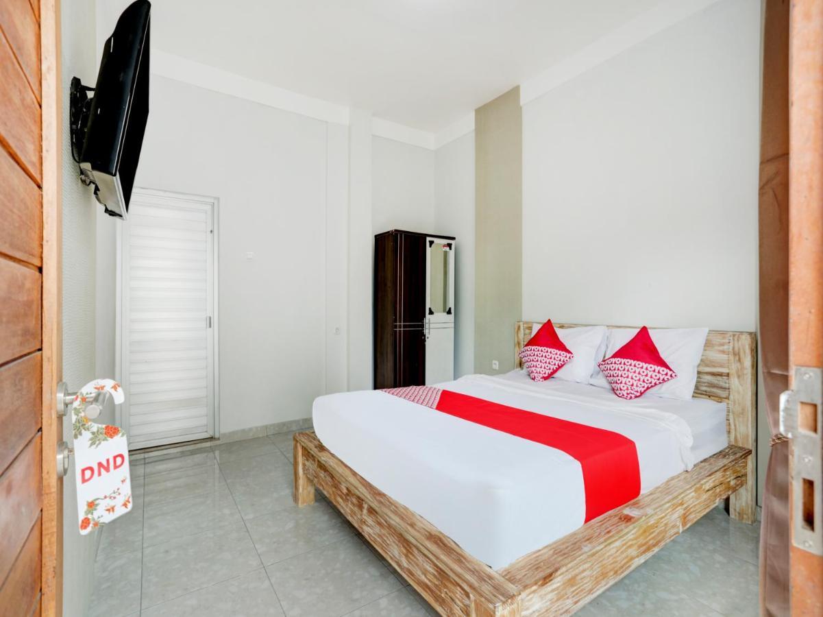 Oyo Flagship 90756 Melasti Hills Room & Cafe 웅아산 외부 사진