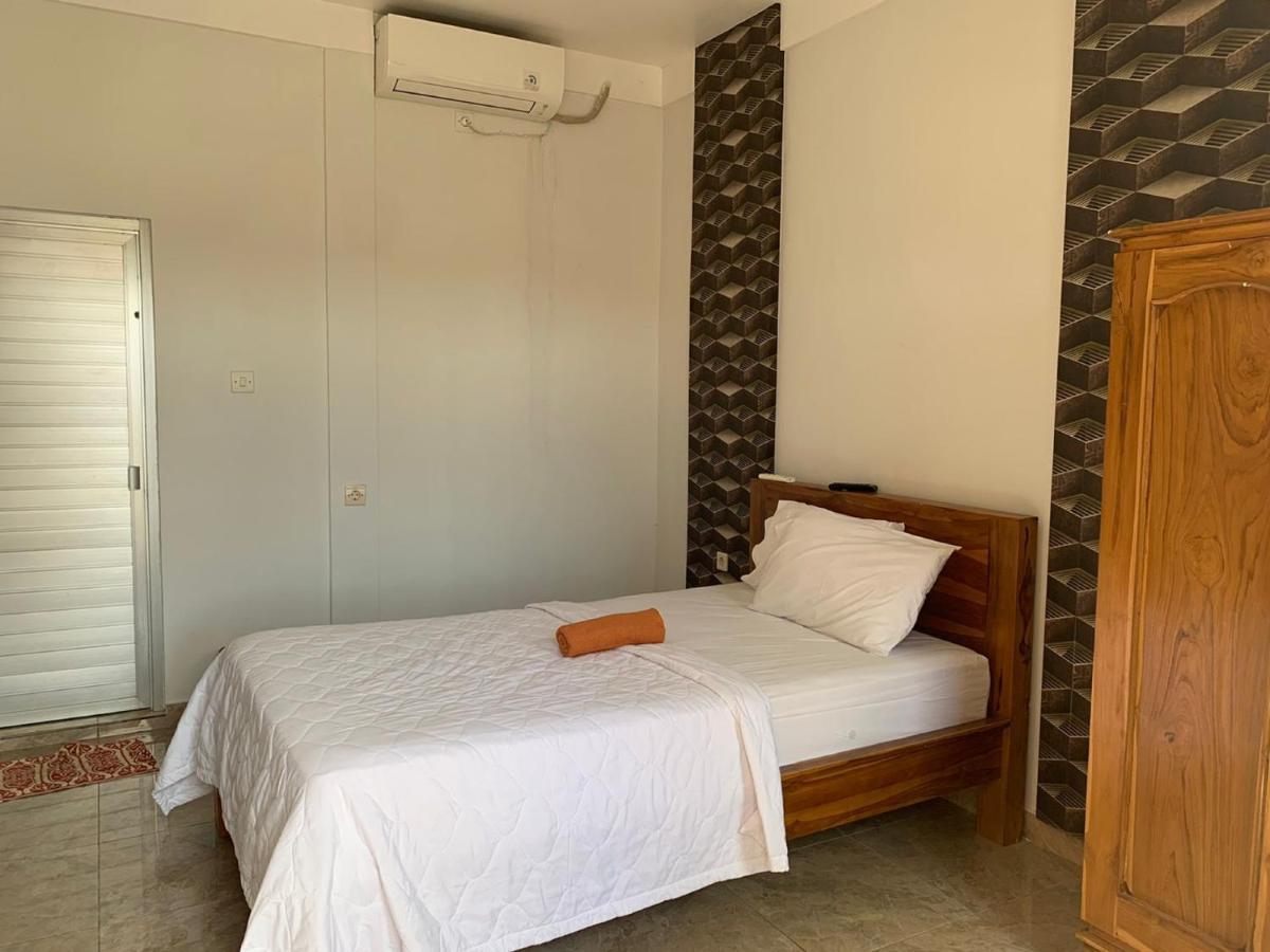 Oyo Flagship 90756 Melasti Hills Room & Cafe 웅아산 외부 사진